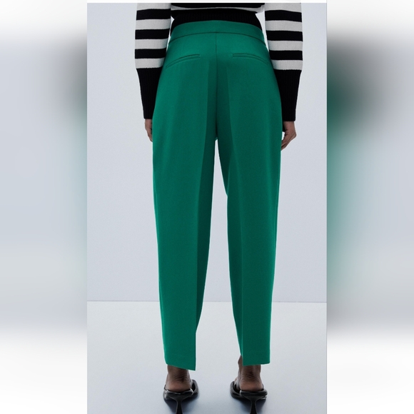 Zara crossover pleated pants - Picture 3 of 9
